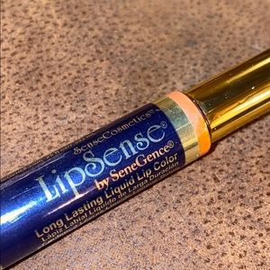 LipSense Luv It